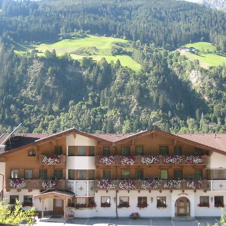 Hôtel Stacklerhof à Neustift im Stubaital Extérieur photo